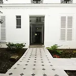 Bridgestreet Champs-Elysées